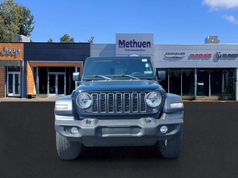 Used 2025 Jeep Wrangler Unlimited Sport AWD/4WD image 10