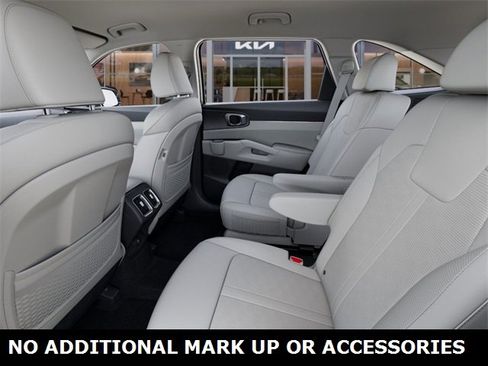 New 2026 Kia Sorento EX image 18