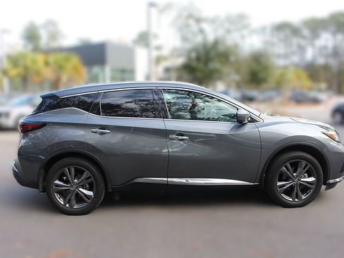 Used 2020 Nissan Murano Platinum image 11