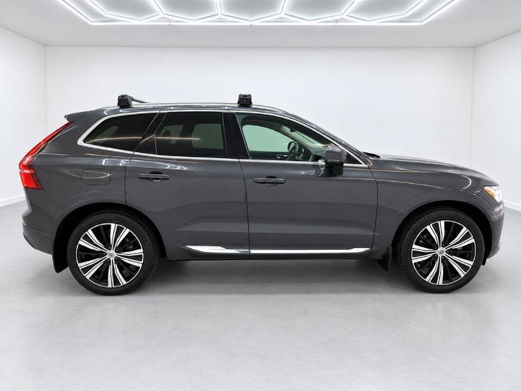 Used 2022 Volvo XC60 B6 Inscription w/ Advanced Package AWD/4WD image 2
