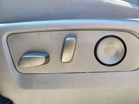 Used 2025 Chevrolet Silverado 1500 Custom AWD/4WD image 20