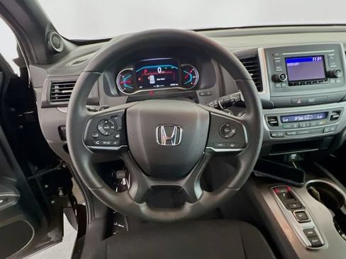 Used 2019 Honda Passport Sport image 11