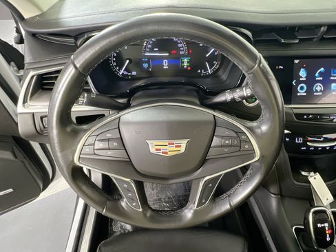 Used 2019 Cadillac XT5 Luxury image 11