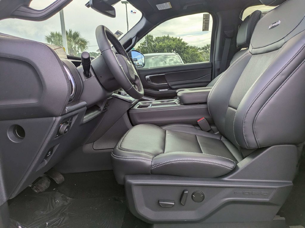 New 2027 Ford Expedition Max Platinum w/ Stealth Appearance Package AWD/4WD image 25