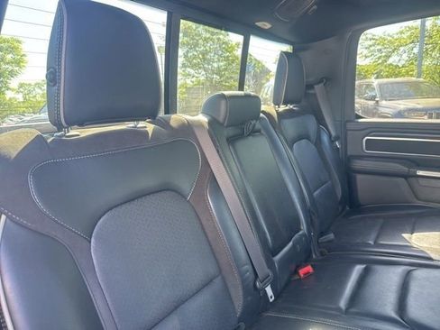 Used 2023 RAM 1500 Laramie AWD/4WD image 12