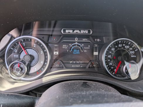 Used 2022 RAM 1500 Big Horn RWD image 23