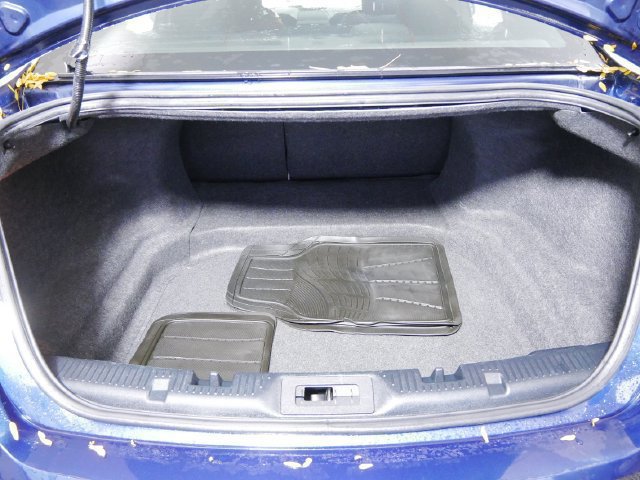 Used 2016 Ford Taurus SEL FWD image 9