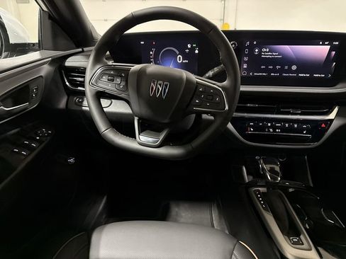 New 2026 Buick Envista Sport Touring FWD image 11