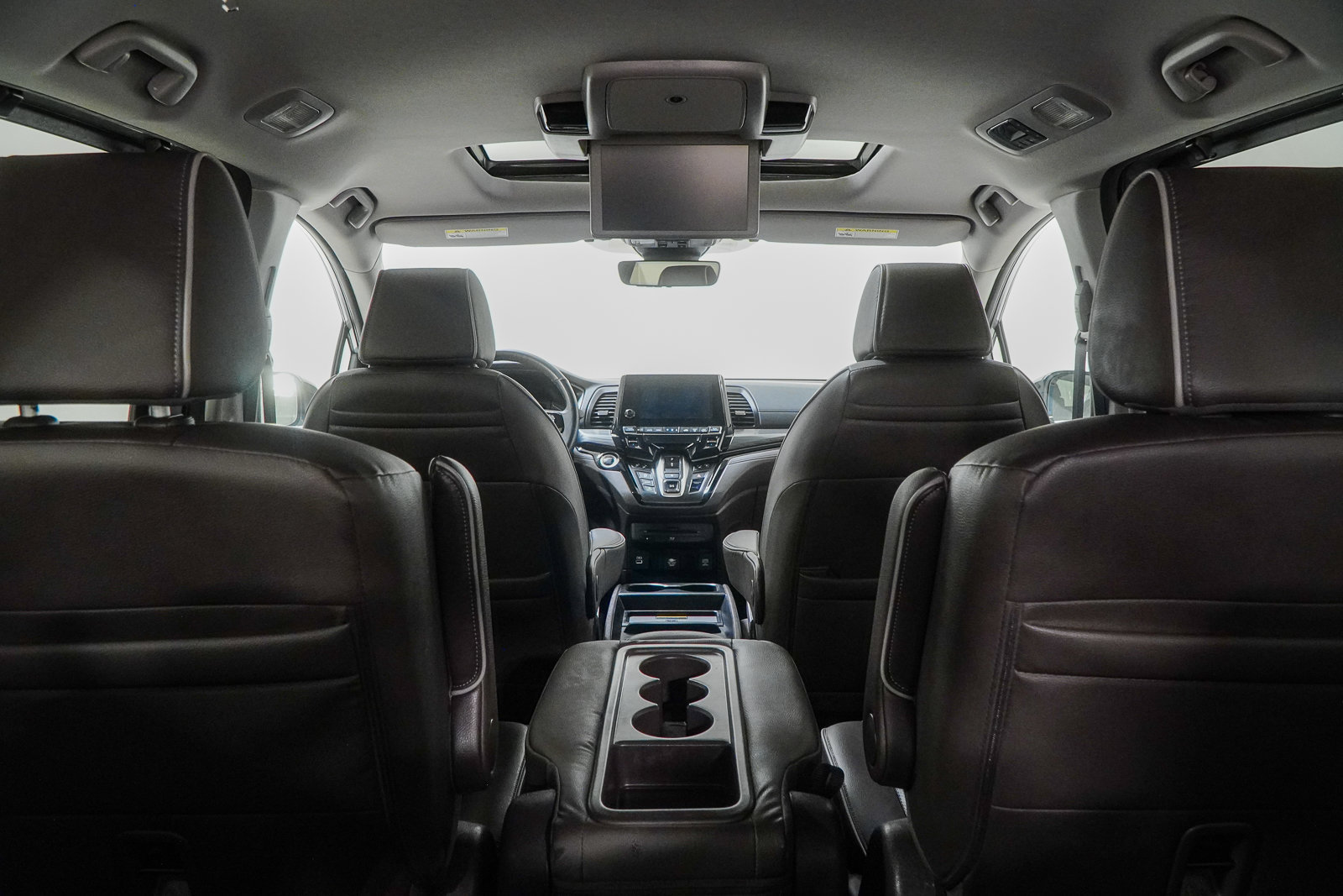 Used 2024 Honda Odyssey Elite image 11
