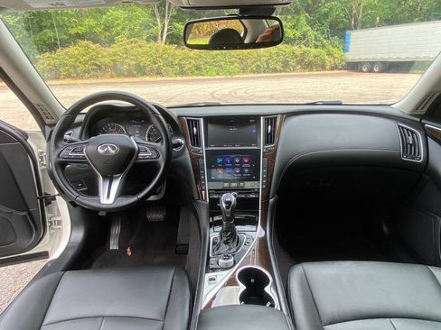 Used 2018 INFINITI Q50 Luxe RWD image 42