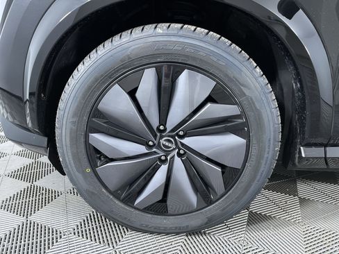 Certified 2023 Nissan Ariya AWD image 26