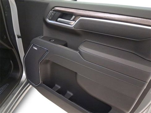 Used 2026 Chevrolet Silverado 1500 LTZ image 15