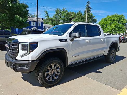 New 2026 GMC Sierra 1500 AT4X AWD/4WD image 3