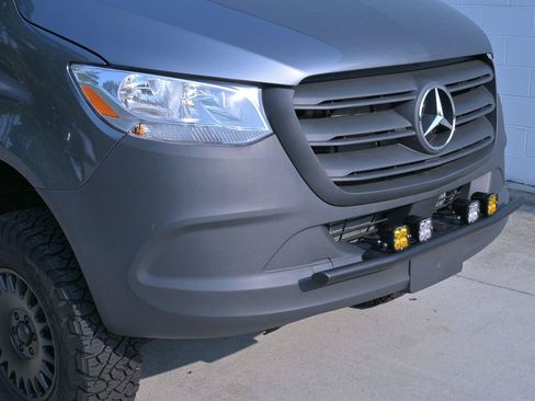 Used 2025 Mercedes-Benz Sprinter 2500 image 13
