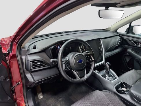 Used 2024 Subaru Outback Premium AWD/4WD image 9