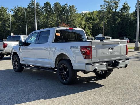 New 2025 Ford F150 Lariat w/ Equipment Group 502A High image 23