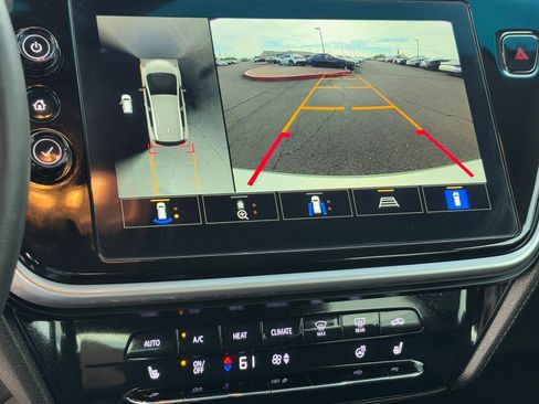 Used 2023 Chevrolet Bolt LT w/ Infotainment Package image 25