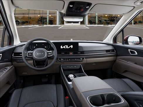 Used 2026 Kia Carnival SX FWD image 14