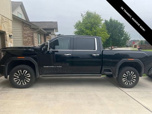 Used 2025 GMC Sierra 2500 Denali Ultimate w/ Max Trailering Package AWD/4WD image 1