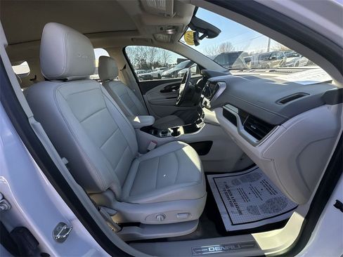 Used 2020 GMC Terrain Denali w/ Denali Premium Package image 25