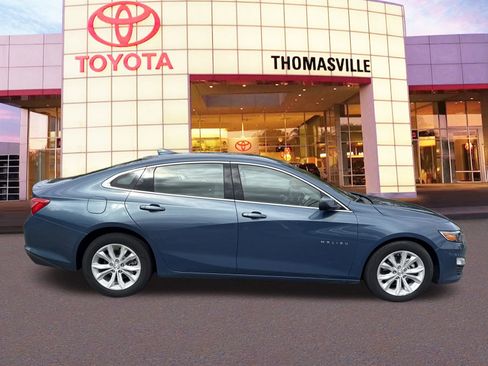 Used 2024 Chevrolet Malibu LT image 4