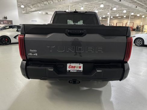 Used 2022 Toyota Tundra SR5 image 7