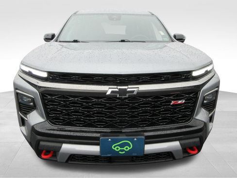 Certified 2025 Chevrolet Traverse Z71 w/ LPO, Floor Liner Package AWD/4WD image 8