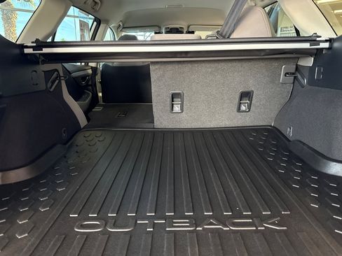 Certified 2025 Subaru Outback Premium image 14