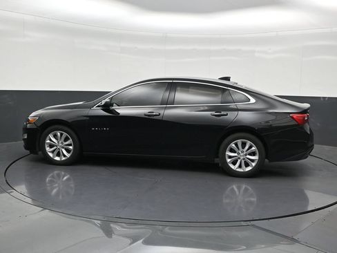 Used 2024 Chevrolet Malibu LT FWD image 2