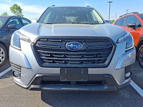 Certified 2023 Subaru Forester Premium AWD/4WD image 2