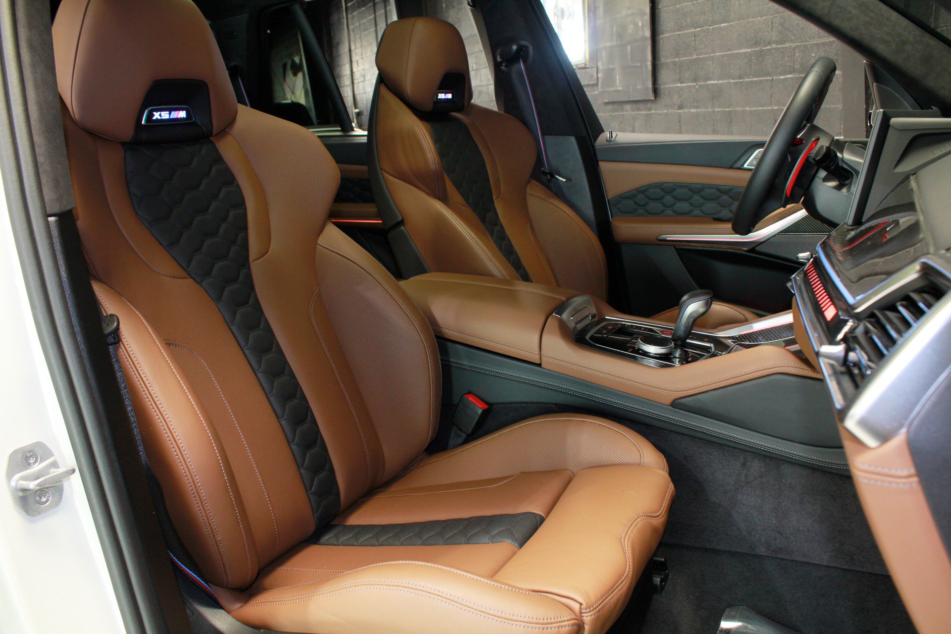Used 2026 BMW X5 M Competition w/ Executive Package AWD/4WD image 57