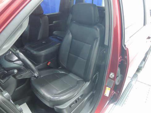 Used 2020 Chevrolet Silverado 2500 LTZ w/ LTZ Plus Package image 7