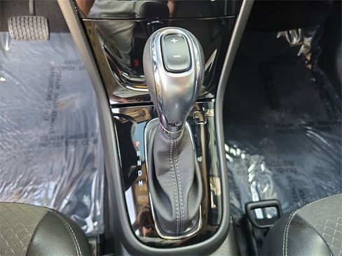 Certified 2019 Buick Encore Preferred w/ Safety Package image 20