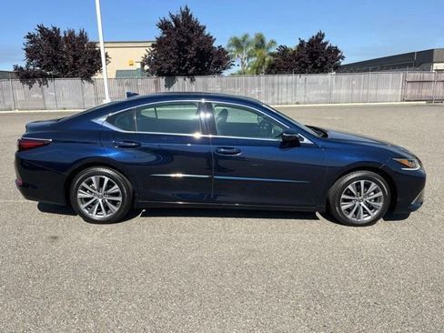 Used 2019 Lexus ES 350 w/ Accessory Package 2 FWD image 4