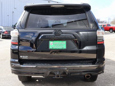 Used 2019 Toyota 4Runner Limited image 4