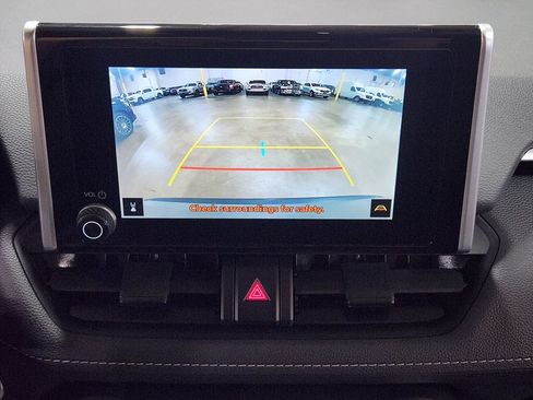 Used 2023 Toyota RAV4 XLE w/ Convenience Package AWD/4WD image 38