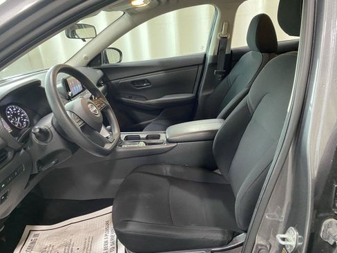 Used 2024 Nissan Sentra S FWD image 16