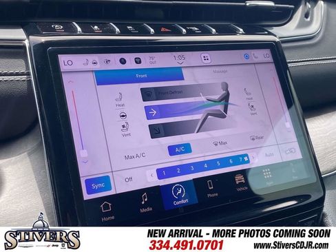 Used 2024 Jeep Grand Cherokee Overland w/ Adv Protech Group III AWD/4WD image 27