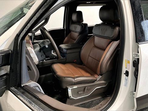 Used 2024 Ford F350 King Ranch image 15