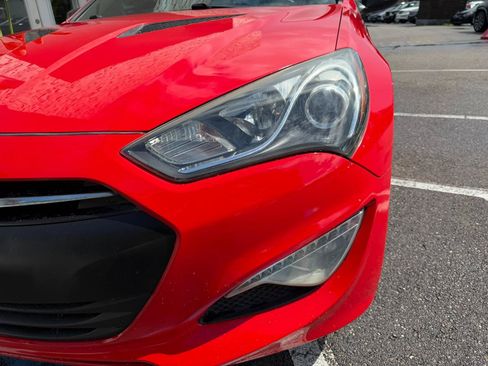 Used 2016 Hyundai Genesis 3.8 RWD image 6