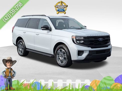 New 2025 Ford Expedition Active image 1