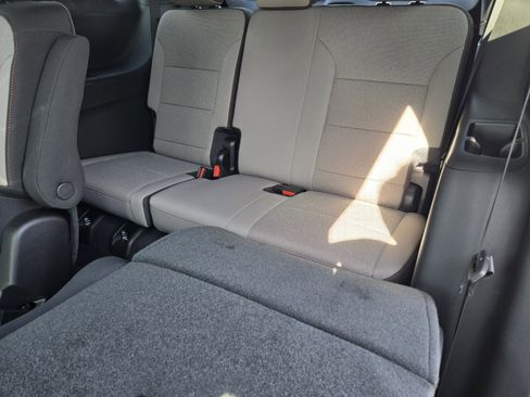 New 2026 Chevrolet Traverse LT image 7