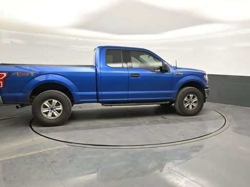Used 2018 Ford F150 XLT w/ Trailer Tow Package image 4