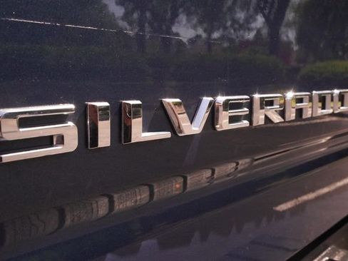 Used 2025 Chevrolet Silverado 2500 High Country AWD/4WD image 47