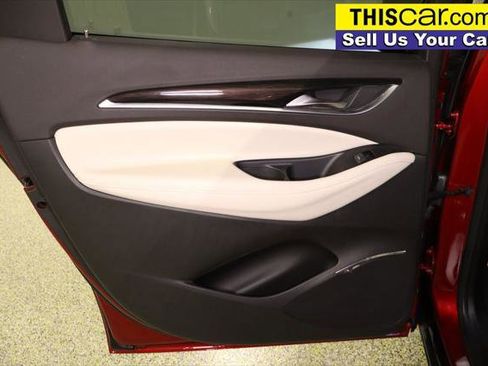 Used 2023 Buick Enclave Essence image 35