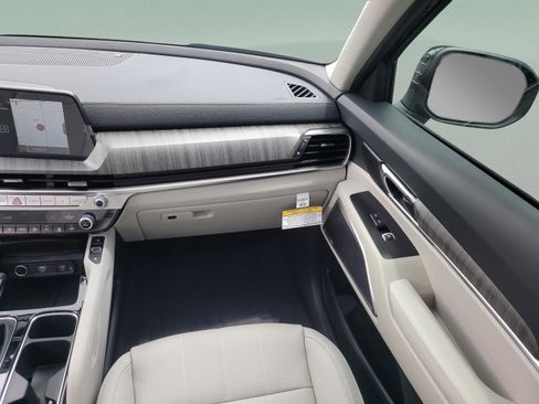 New 2025 Kia Telluride EX w/ EX Captain's Chair Package image 15