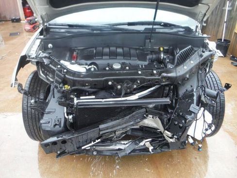 Used 2013 GMC Acadia SLT image 11