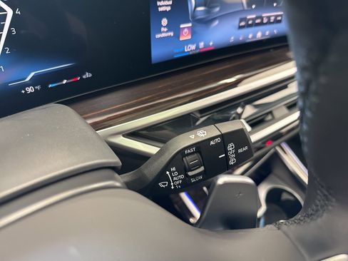 New 2026 BMW X7 xDrive40i w/ M Sport Package image 26