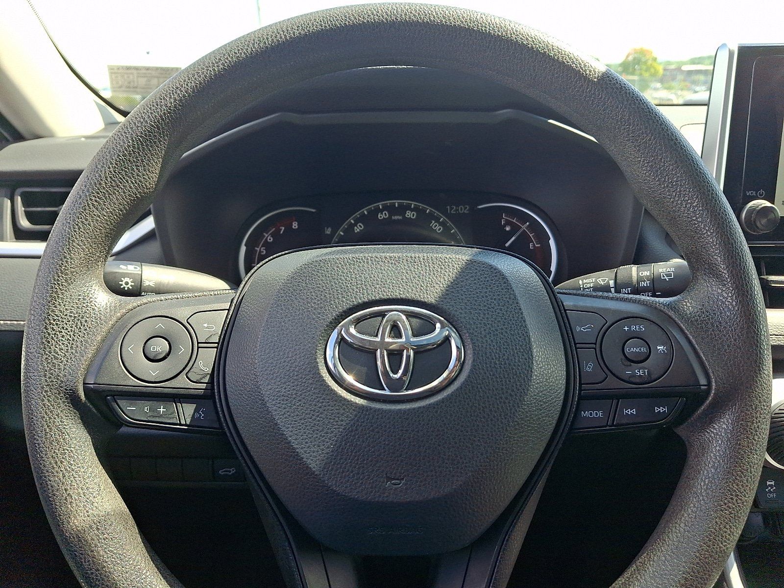 Used 2024 Toyota RAV4 XLE w/ Convenience Package AWD/4WD image 19