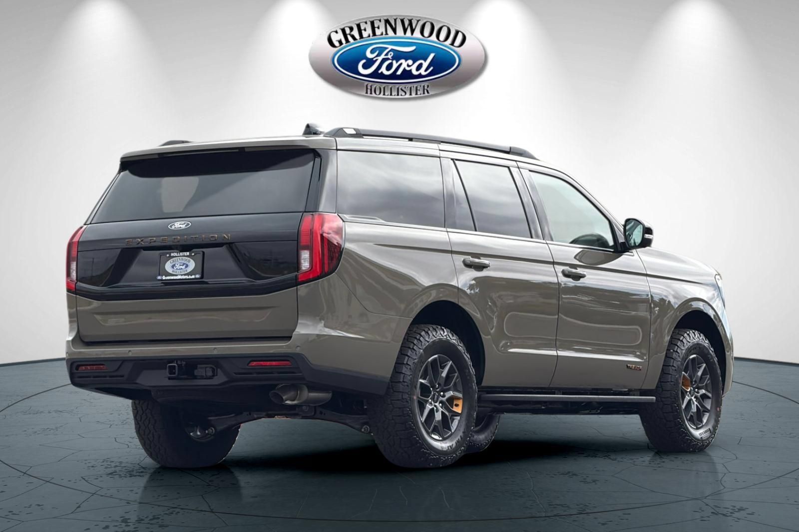 New 2027 Ford Expedition Tremor w/ Driver's Package AWD/4WD image 4